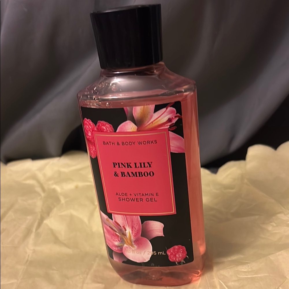 Bath & Body Works Pink Lily & Bamboo Shower Gel